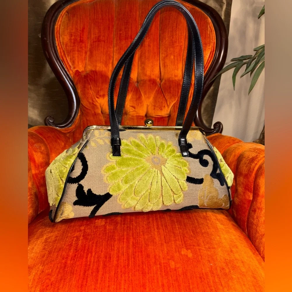 Glenda Gies Vintage Green Black Lime  Hand Bag Gold hardware & leather strap - Picture 5 of 14